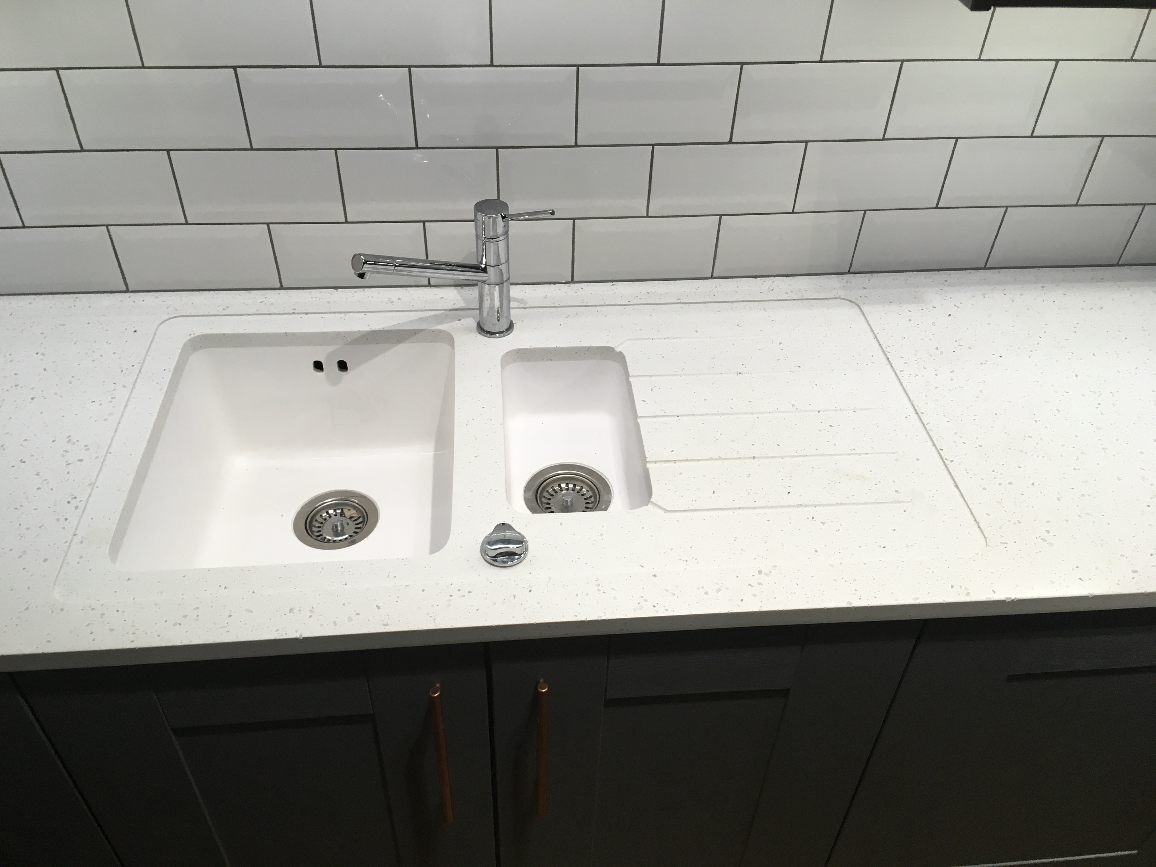 Lukkas Minerva sink